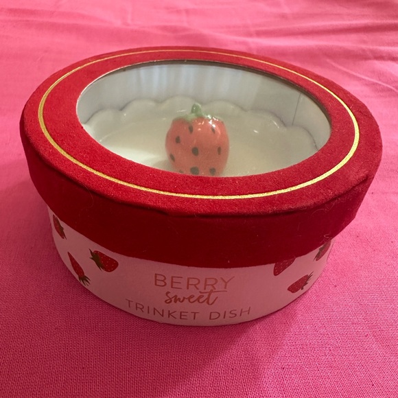 Eccolo Other - Eccolo Berry Sweet Trinket Dish